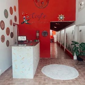 coyte-caf-e-pousada.hotelsportoseguro.com/